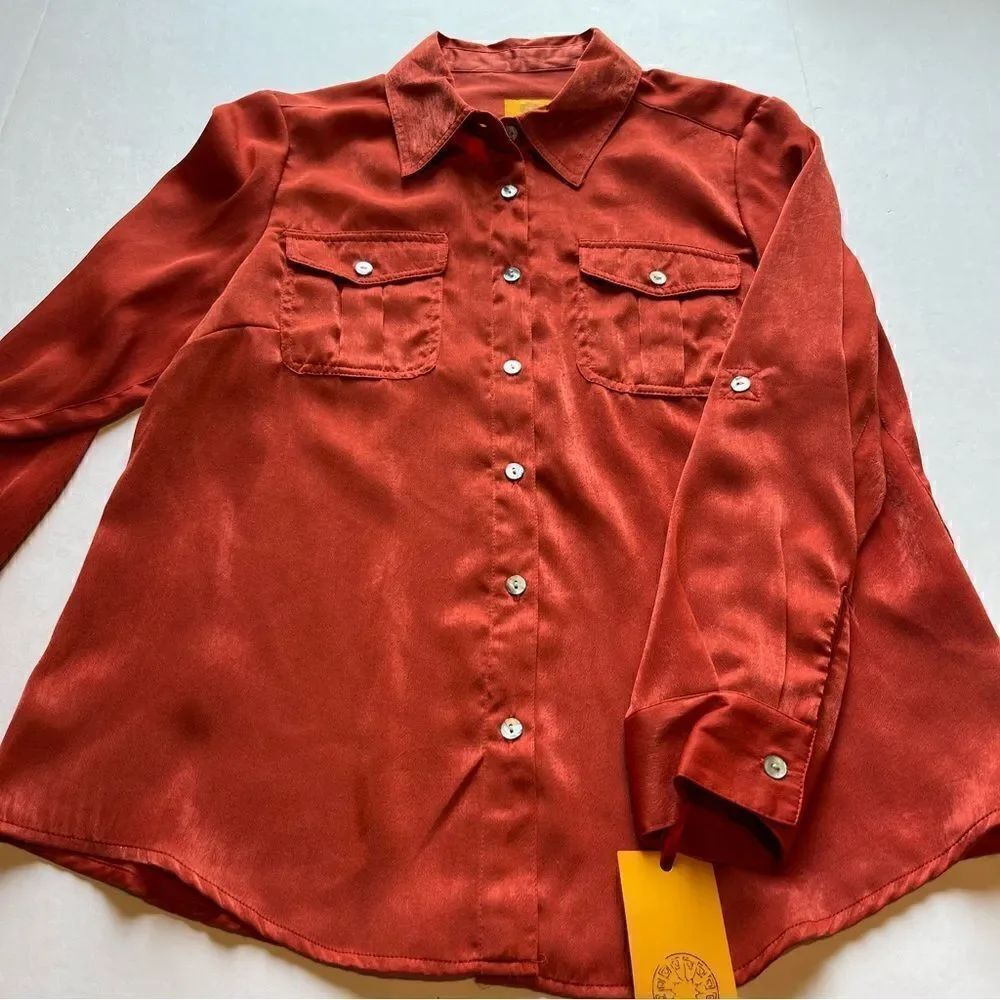 Ruby Red Women's Petite Button Up Blouse Size 12P Cayenne Color - Picture 3 of 8